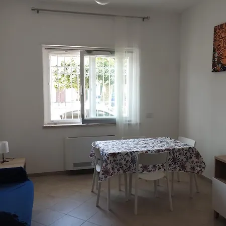Prázdninový dům Agora 1 *